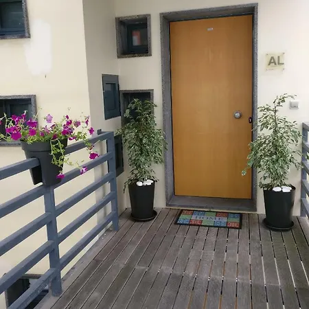 Em-charming ポンタ・デルガダ