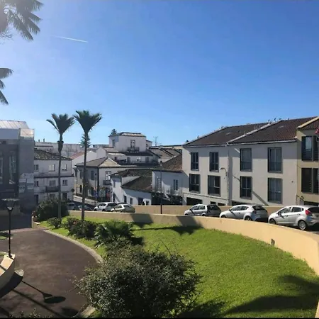 Apartament Em-charming *